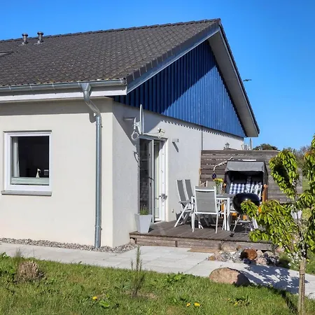 La Vakantiehuis Altefähr